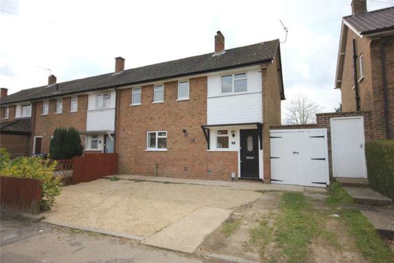 3 Bedroom End of Ter...